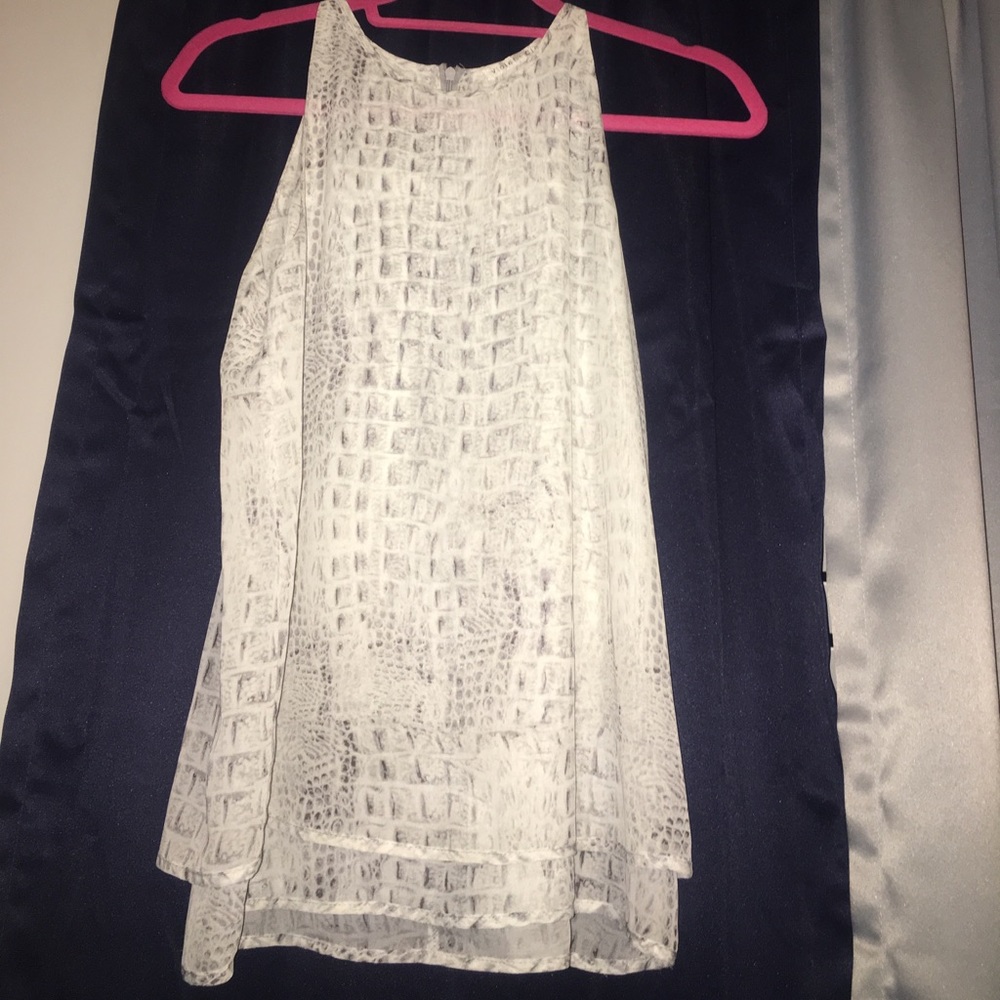 Violet + Claire Snake print grey top